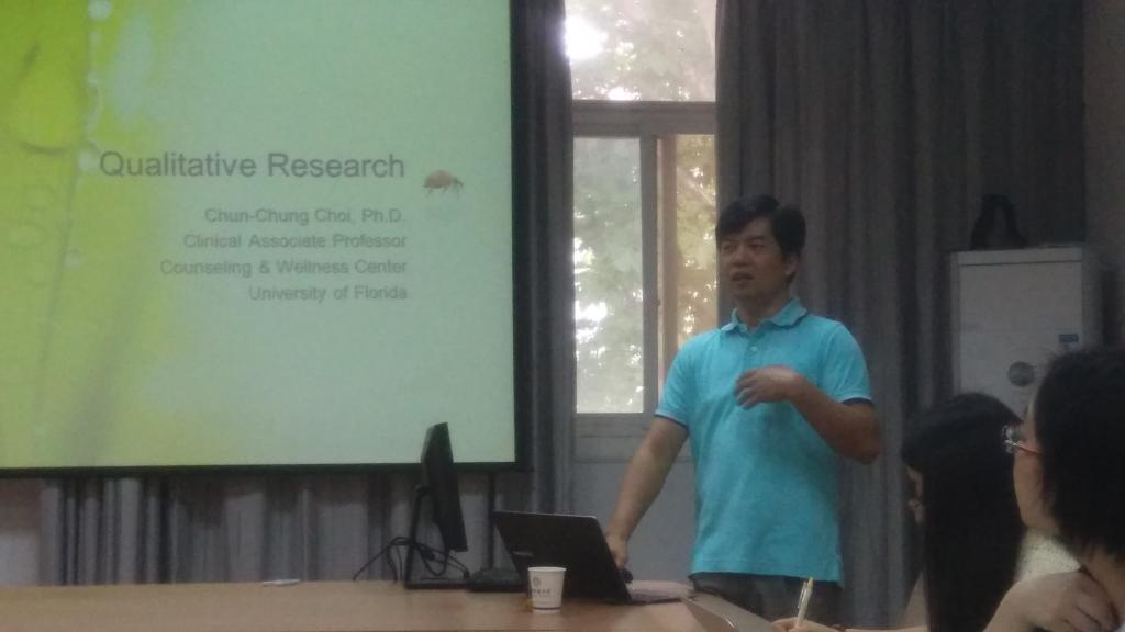 美国弗罗里达大学蔡振宗副教授来世界杯进行学术交流